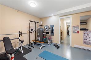 3030 Dolphin Dr — listing photo 32 of 92
