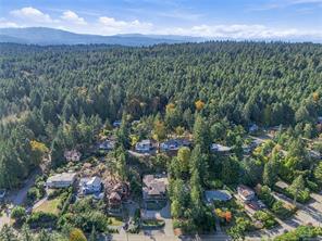3030 Dolphin Dr — listing photo 90 of 92