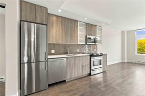 204-960 YATES St — listing photo 17 of 33