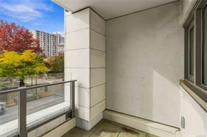 204-960 YATES St — listing photo 26 of 33