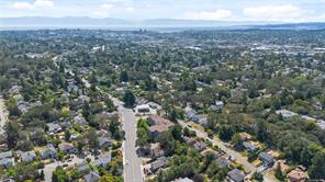 206-3800 Quadra St — listing photo 37 of 37