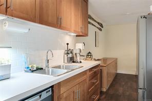206-2022 Foul Bay Rd — listing photo 33 of 50