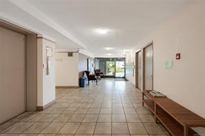 206-2022 Foul Bay Rd — listing photo 48 of 50
