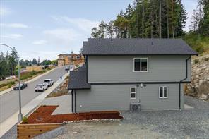 169 Hunter Way — listing photo 35 of 46