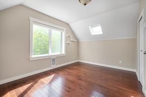 351 Wesley St — listing photo 29 of 50