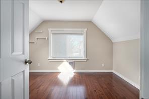 351 Wesley St — listing photo 33 of 50