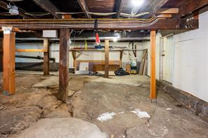 351 Wesley St — listing photo 36 of 50
