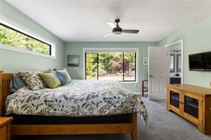 1089 Donwood Dr — listing photo 20 of 40