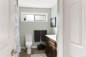 1089 Donwood Dr — listing photo 26 of 40