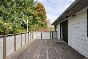 948 Dunsmuir Rd — listing photo 29 of 56