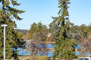 201-10431 Resthaven Dr — listing photo 31 of 38
