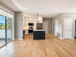 2036 Oakhill Pl — listing photo 15 of 51