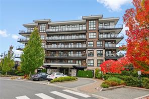 303 741 Travino Lane, Saanich