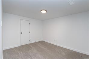 4170 Granville Ave — listing photo 41 of 99