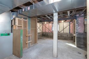 4170 Granville Ave — listing photo 44 of 99