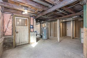 4170 Granville Ave — listing photo 45 of 99