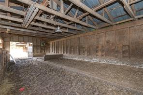 4170 Granville Ave — listing photo 76 of 99