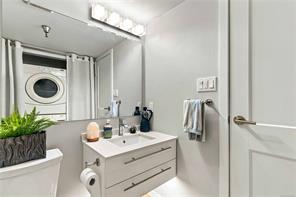 204-69 Gorge Rd — listing photo 17 of 39