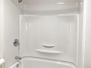 32-2785 Wallbank Rd — listing photo 21 of 26