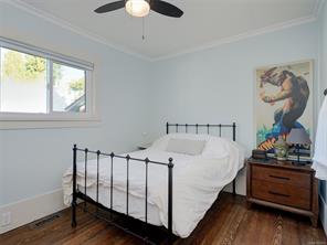 68 Crease Ave — listing photo 13 of 24