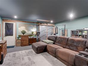 68 Crease Ave — listing photo 20 of 24