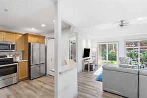 4-340 Young St — listing photo 18 of 29