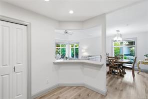 4-340 Young St — listing photo 21 of 29