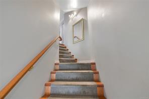 225 Kingston St — listing photo 17 of 69