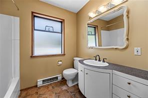 443 Hoylake Rd — listing photo 14 of 35