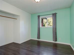 6609 Helgesen Rd — listing photo 18 of 35