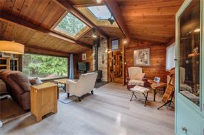 336 Hemlock Ave — listing photo 15 of 47