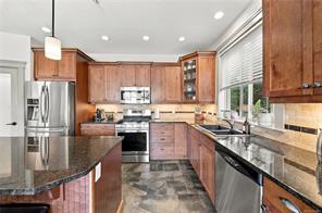 4820 Bridgewood Close — listing photo 23 of 54