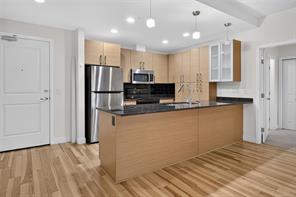 306-4394 West Saanich Rd — listing photo 20 of 53