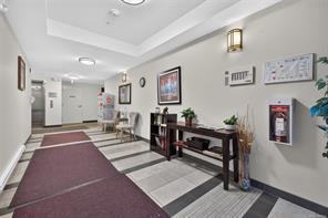 306-4394 West Saanich Rd — listing photo 37 of 53