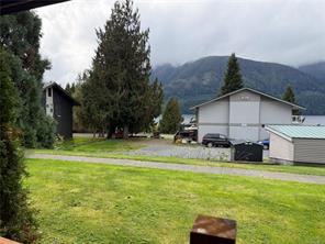 202 Haida Ave — listing photo 21 of 26