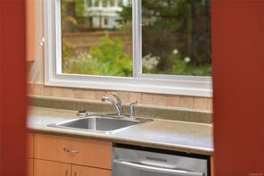3213 Aldridge St — listing photo 13 of 33