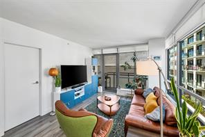 402-838 Broughton St — listing photo 21 of 40