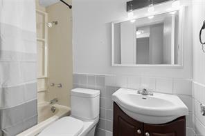 7-477 Lampson St — listing photo 24 of 29