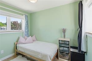 2616 3rd Ave — listing photo 16 of 31