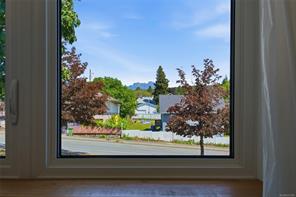 2616 3rd Ave — listing photo 19 of 31