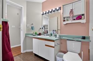 304-5170 Angus St — listing photo 30 of 37