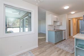 411-1619 Morrison St — listing photo 17 of 36