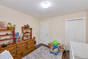 8033 Greendale Rd — listing photo 20 of 46