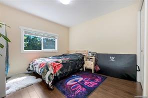 8033 Greendale Rd — listing photo 37 of 46