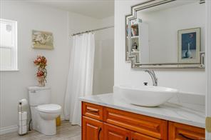 1701 Morden Rd — listing photo 19 of 49