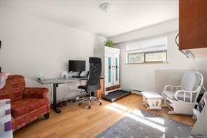 1040 Koen Rd — listing photo 24 of 45