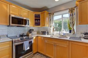 2538 Trillium Terr — listing photo 15 of 58