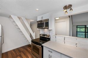 419-1009 McKenzie Ave — listing photo 15 of 35