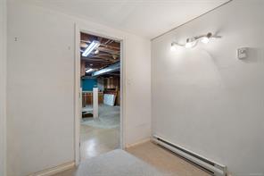 2104 Wenman Dr — listing photo 36 of 41