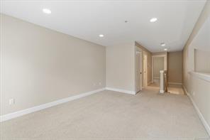 6347 Pinewood Lane — listing photo 30 of 41